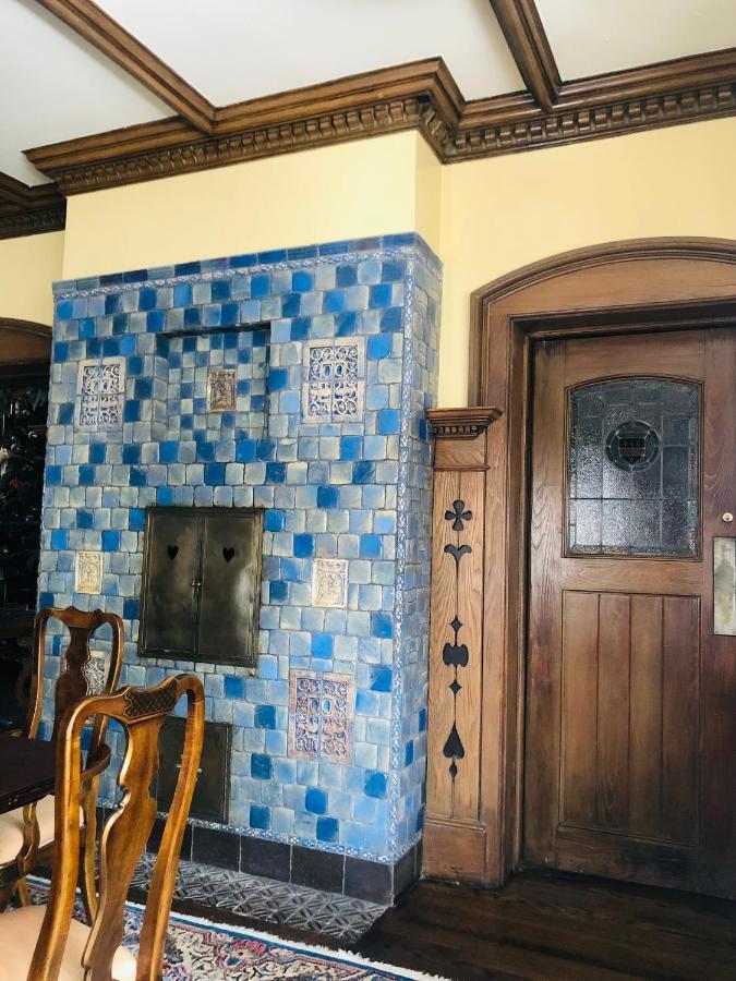 Frederick Stearns House Historic Bed & Breakfast